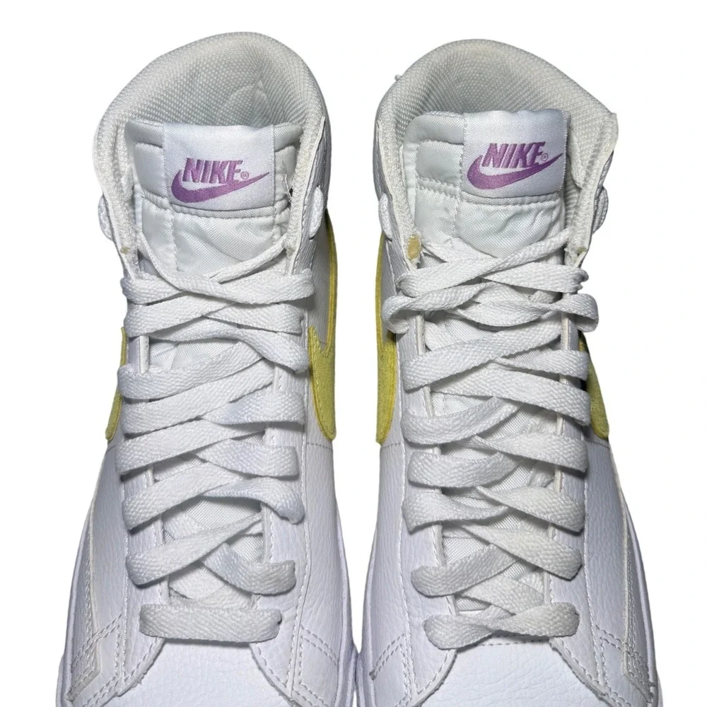 Nike Blazer High Tops Suede High Top Sneakers Nikes Swoosh Colorful 7 Y / 8.5 W
